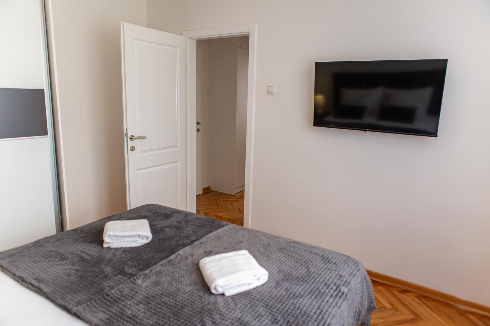 Mostar Bliss Apartment ภายนอก รูปภาพ